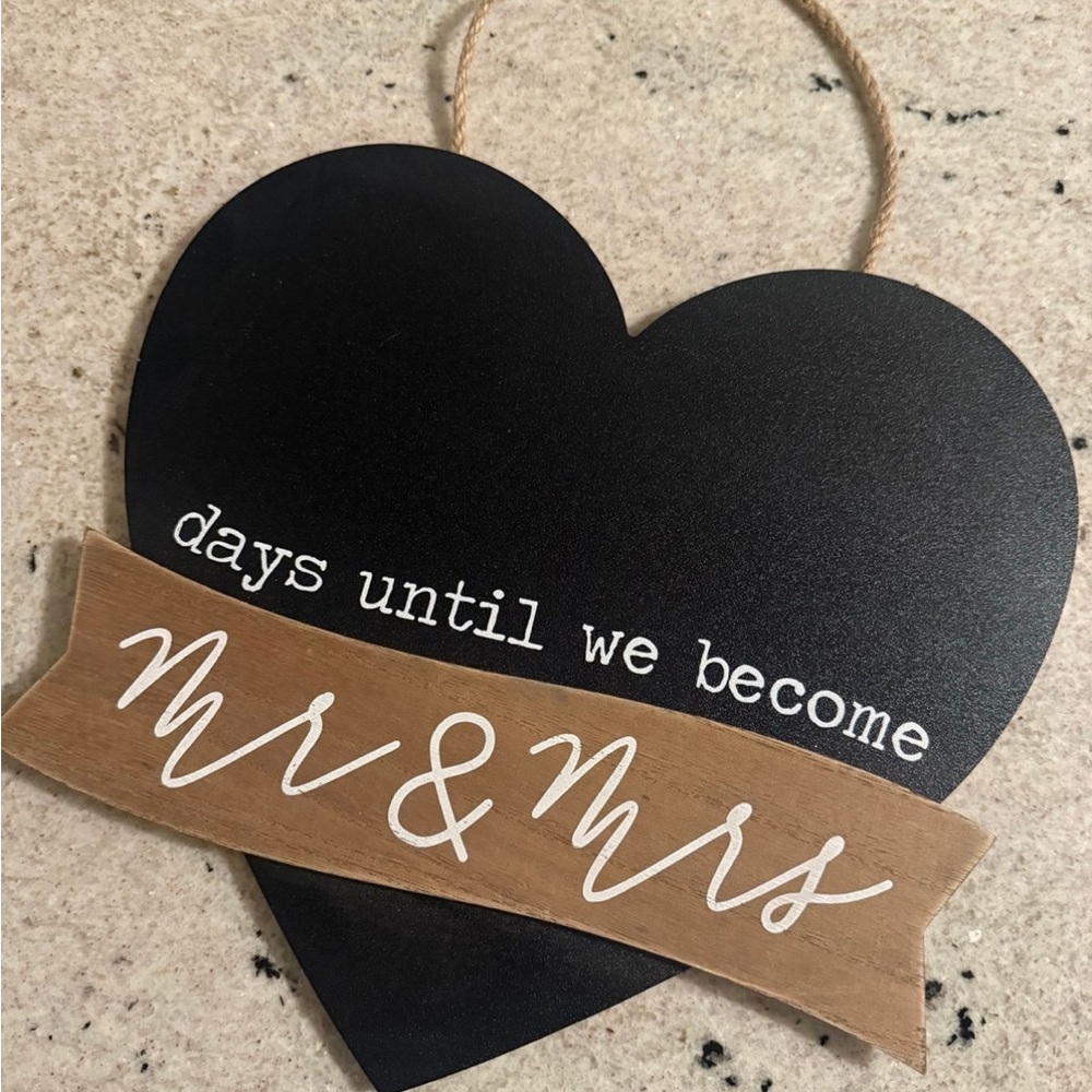 Countdown to wedding day chalkboard